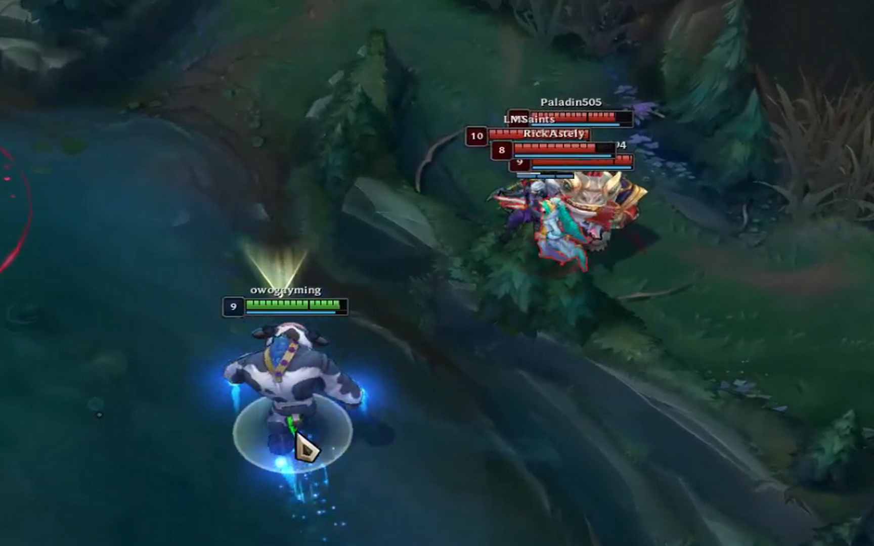 LOL:牛头:对面几个在阴我,亚索:我已经开始笑了