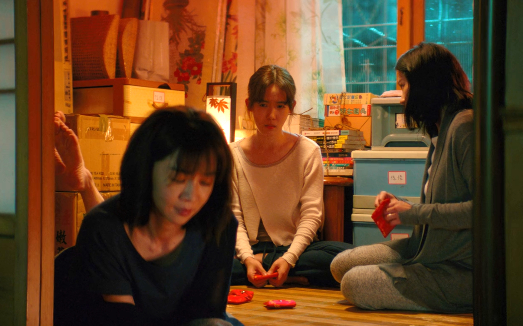 2021最新电影《孤味》,一个男人丢下的一堆女人,女性人生有选择吗?