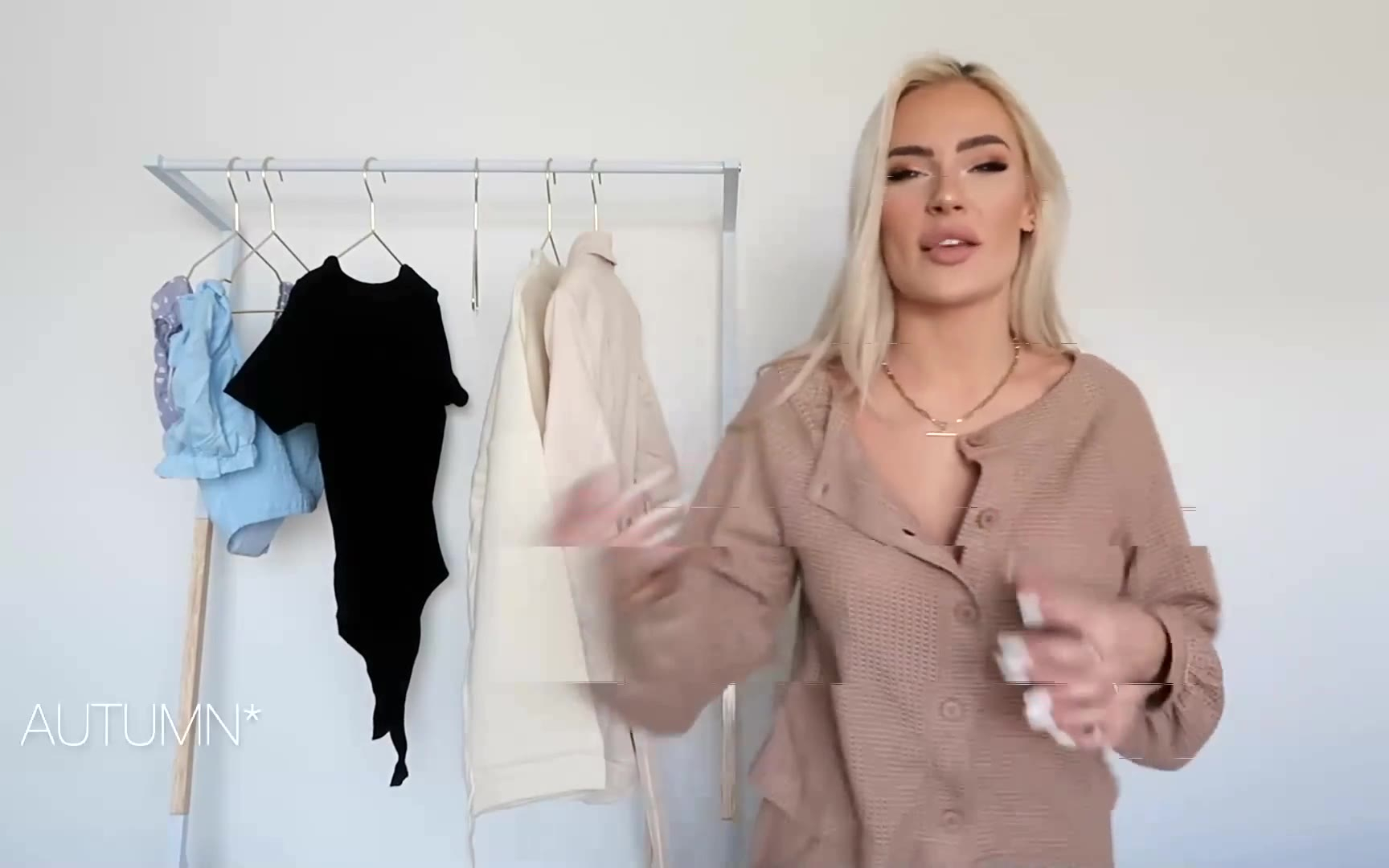 Alex Prout合集 _ TRY-ON HAUL