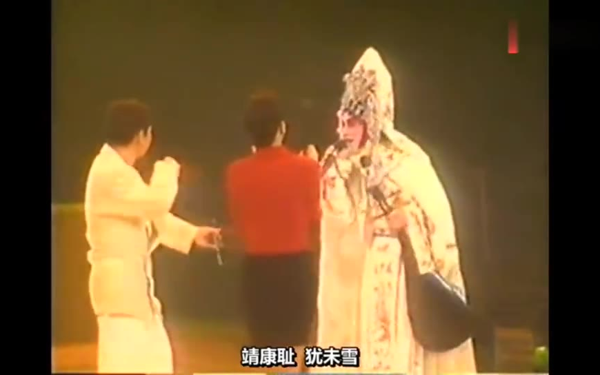 没想到成龙还会唱京剧,还是花旦