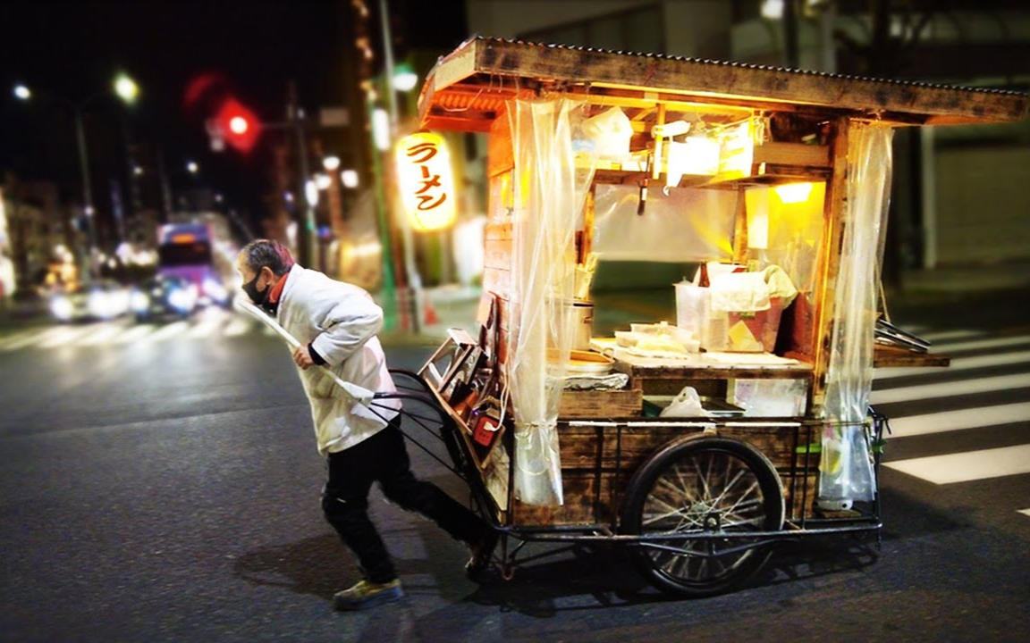 旧式拉面摊位 - 日本街头小吃