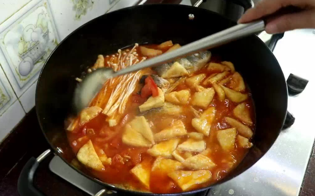 贵州酸汤鱼的做法 凯里酸汤鱼做法视频 凯里酸汤鱼粉的做法