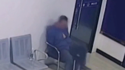 【每日平安429】醉驾堵路铁头男子撞破派出所墙壁,女友被抓冒充律师闯警局打探情报