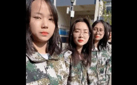 她们是不是喜欢我?502