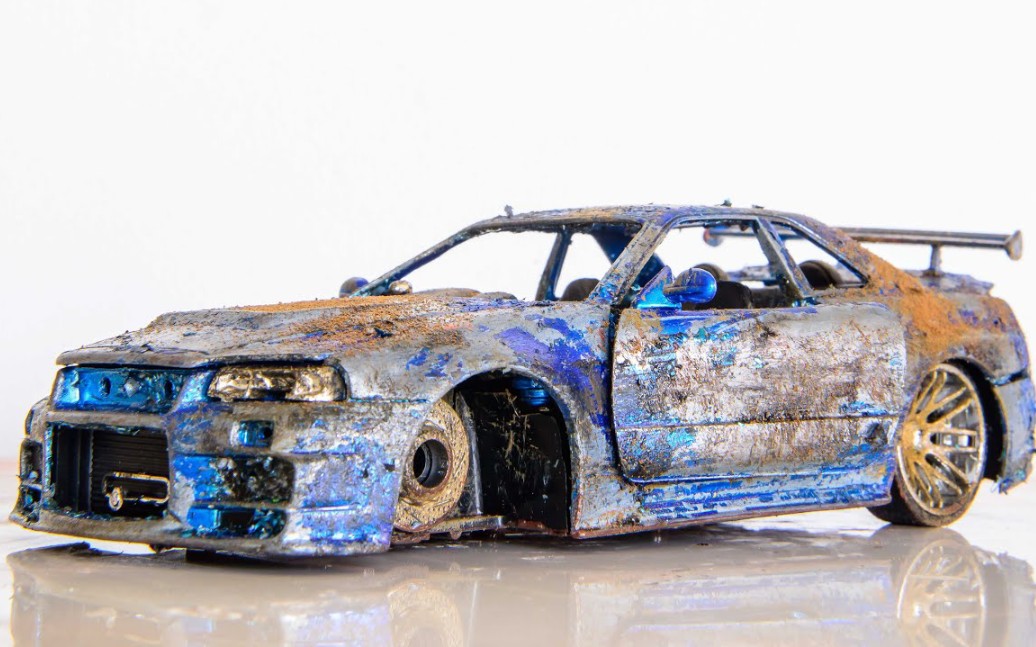 翻新修复————油管一小哥修复残损的废弃的尼桑天际线R34 GT -R
